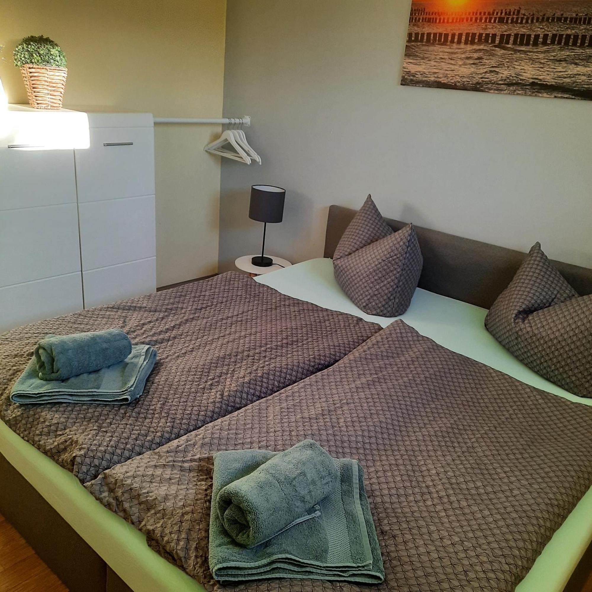 Theunis Apartment